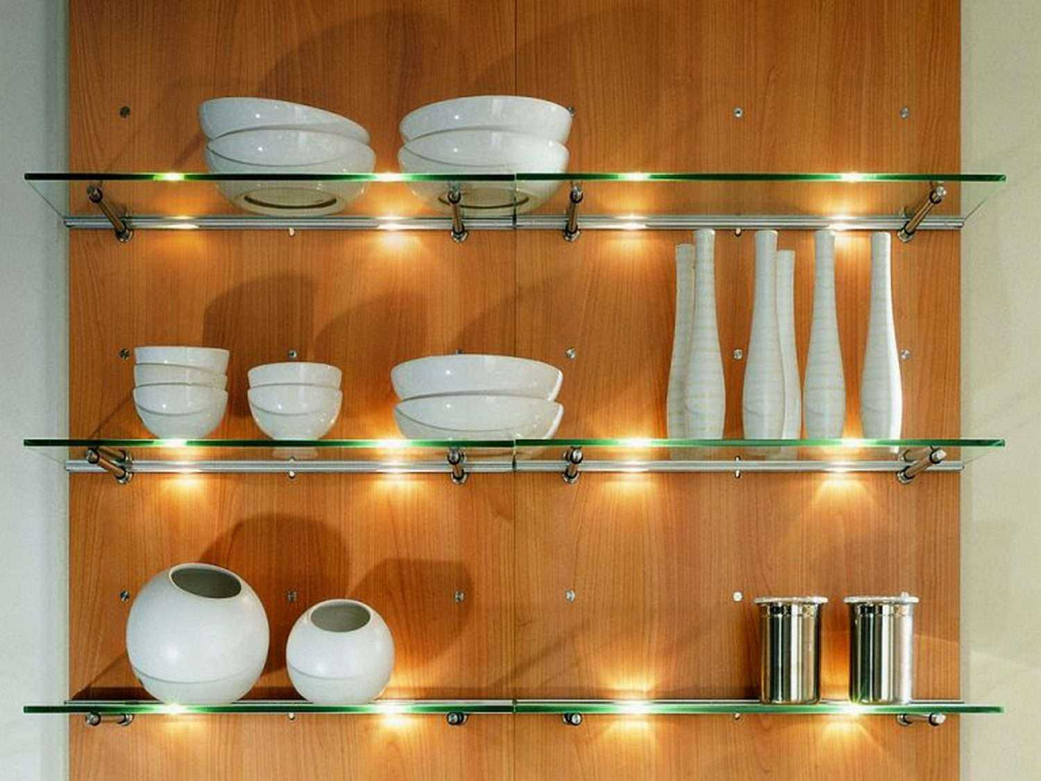 Как выбрать открытые полки для кухни?